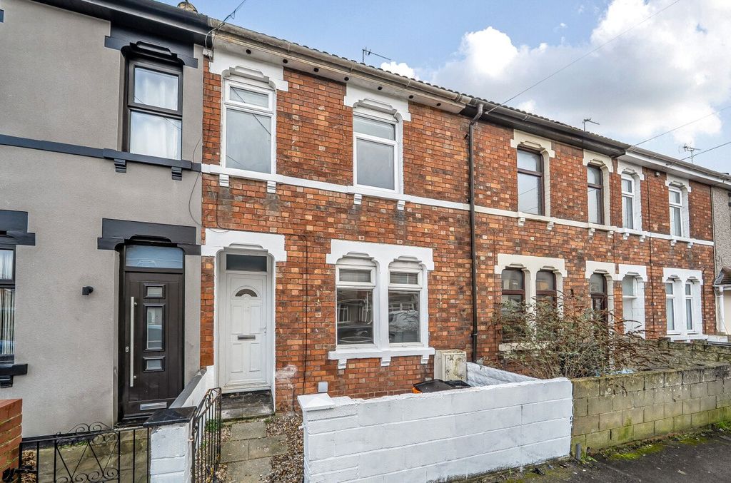 Property photo 1 of 10 Picture No. 02