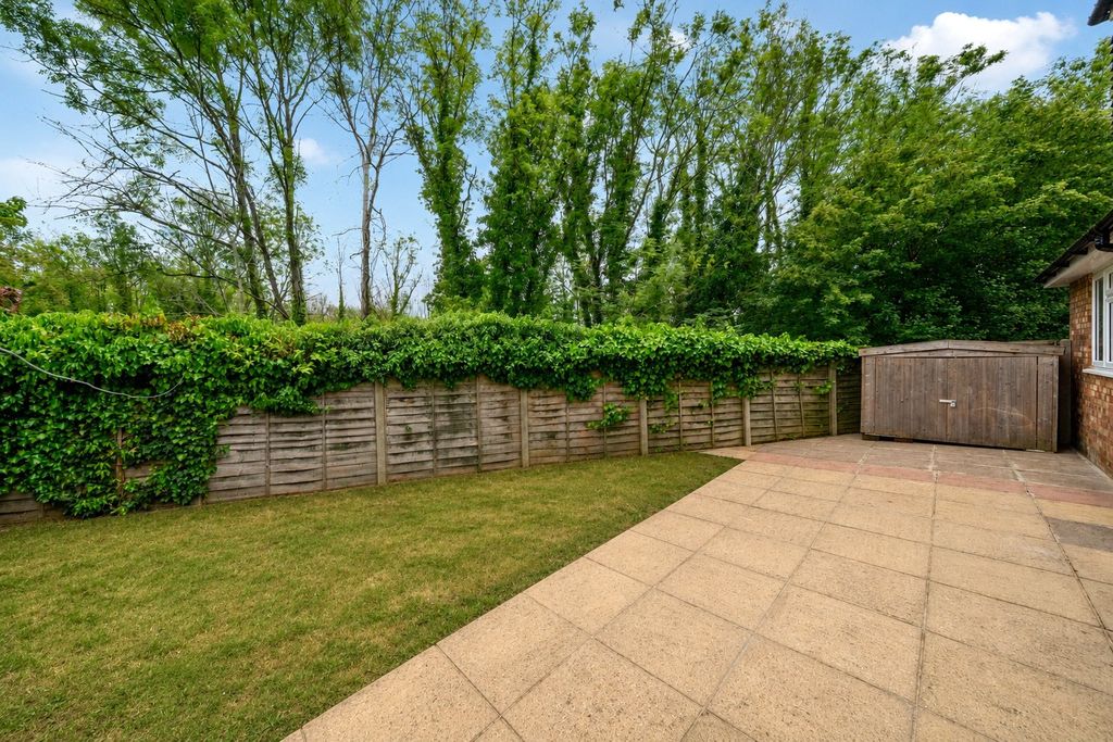 Property photo 2 of 12 Picture No. 25