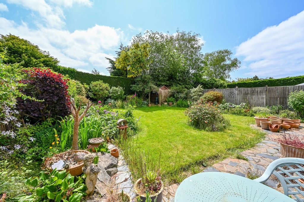 Property photo 3 of 16