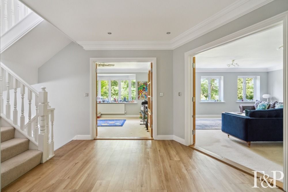 Property photo 3 of 32 4210687