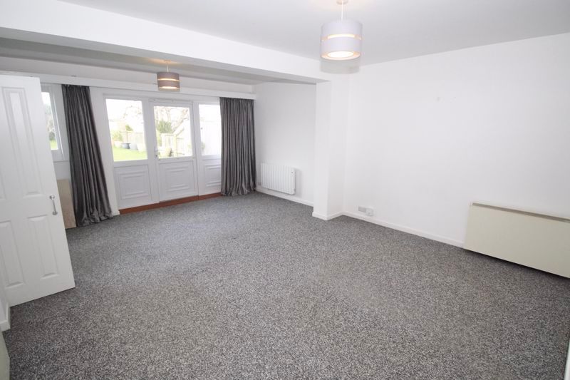 Property photo 2 of 11 Photo 5