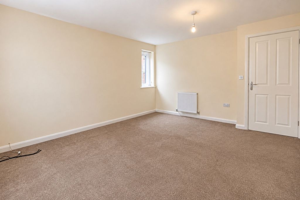 Property photo 3 of 16 Photo 3