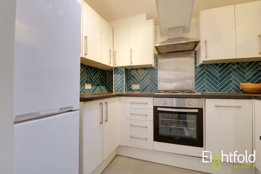 Additional image 7 of 7 bed terraced house to rentCross Street, Hove BN3
