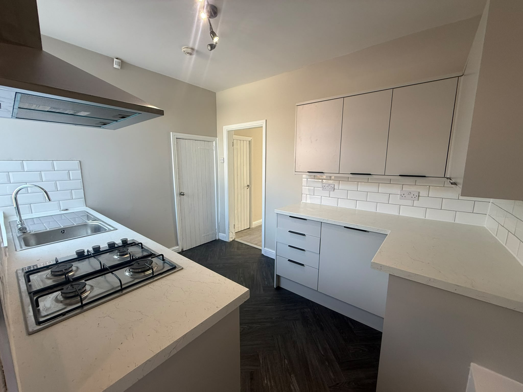 Property photo 1 of 11 Newly Renovated 3-Bedroom Terraced House To Rent | Dearne Street, Barnsley S75