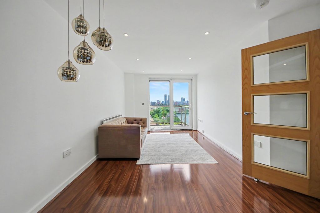 Property photo 2 of 13 Img_7853