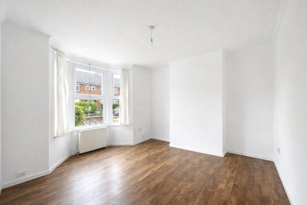 Property photo 2 of 12 Picture 2