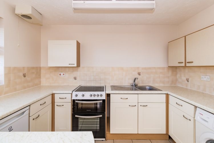 Property photo 2 of 6 77778