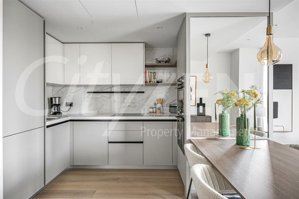 Property photo 3 of 29 Kitchen