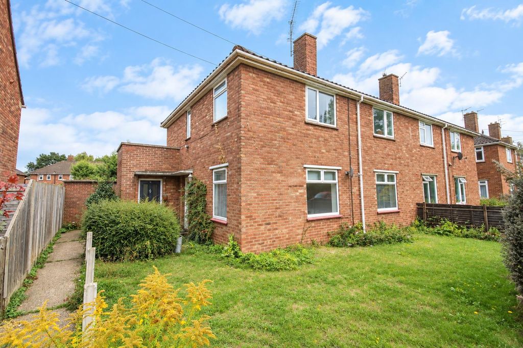 Property photo 1 of 8 0124A703-F00A-4056-Bf0c-541cc77d1975.Png