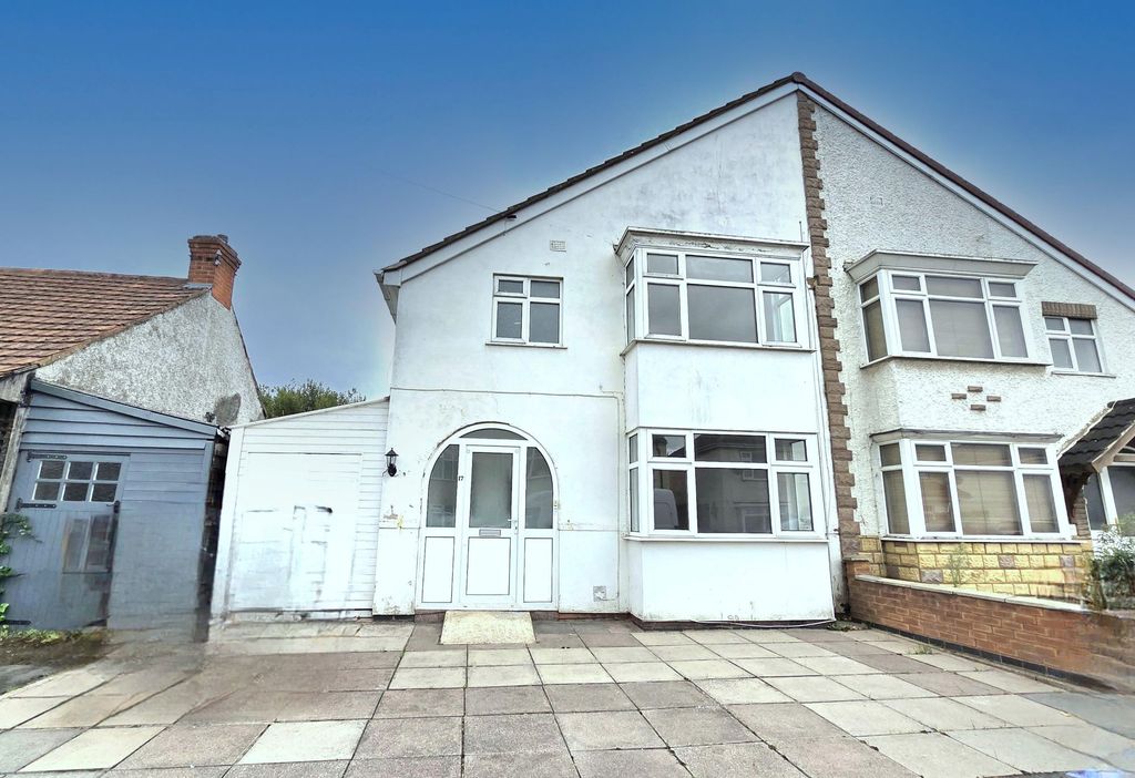 Property photo 1 of 21