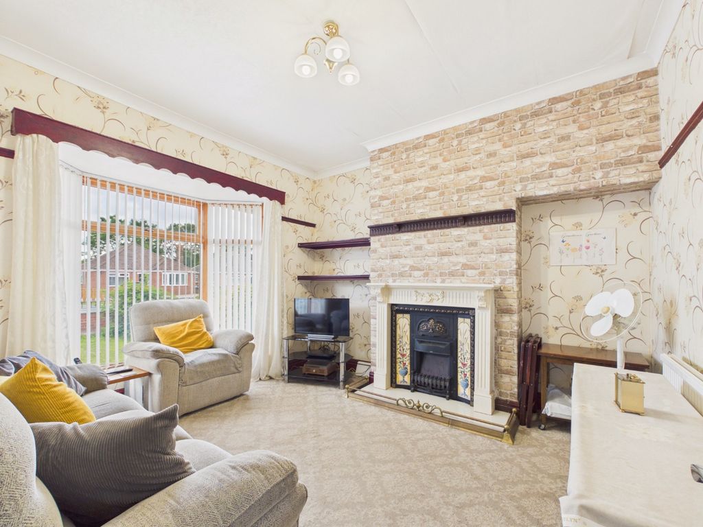 Property photo 2 of 17 5504773