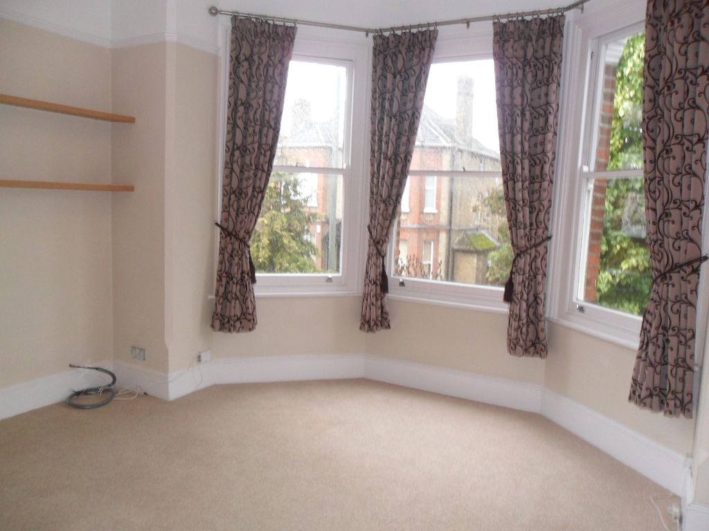 Property photo 3 of 8 4469152