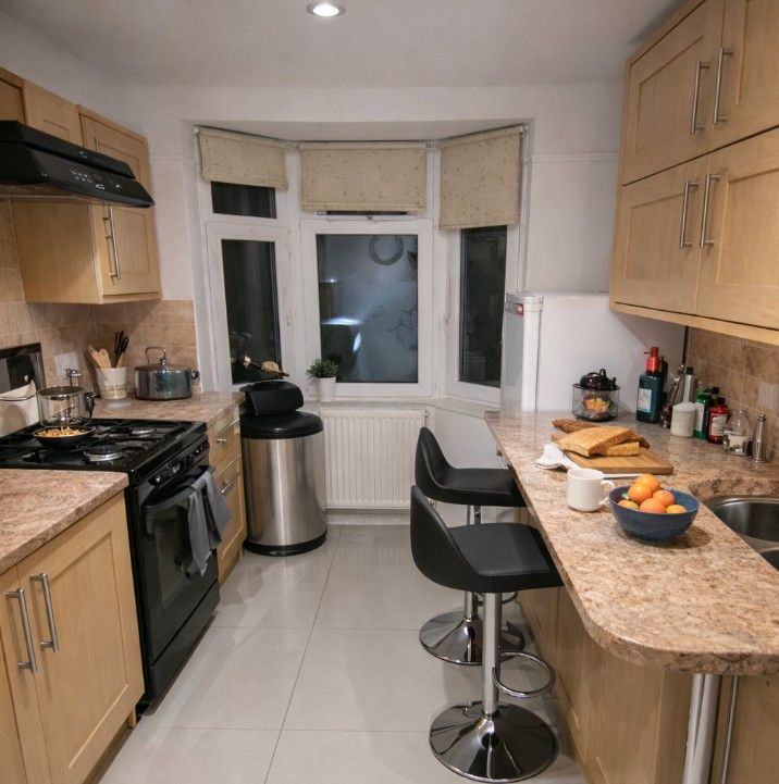 Property photo 1 of 5