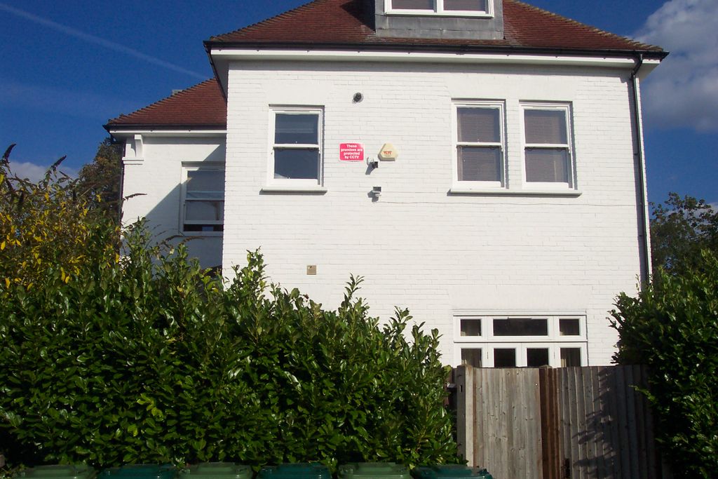 Property photo 2 of 7