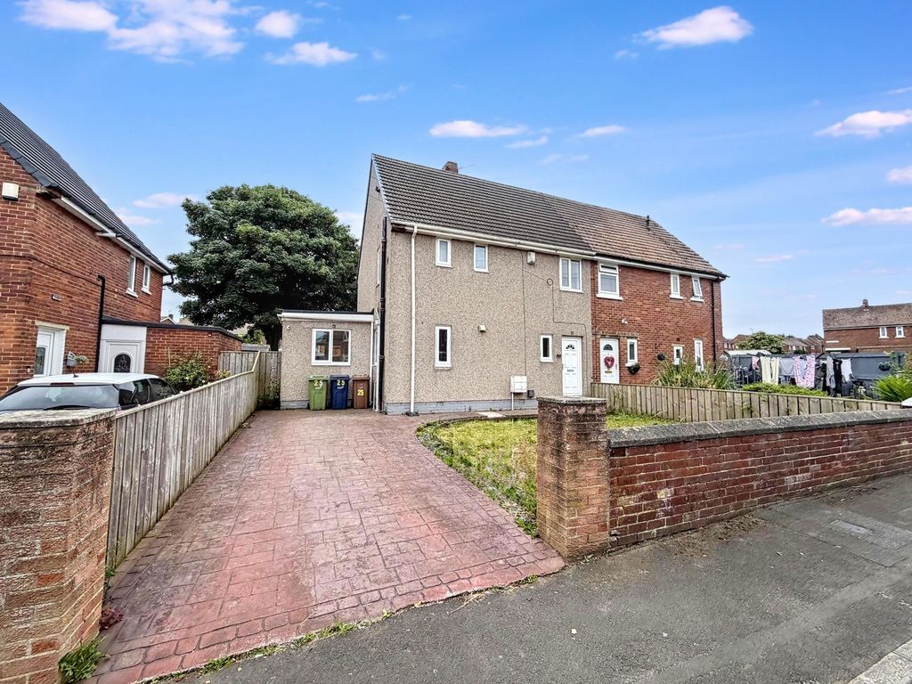 Property photo 1 of 18