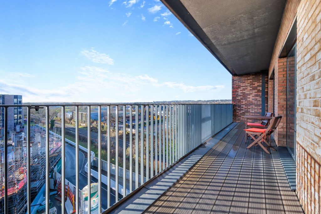 Property photo 3 of 15 Picture No. 13