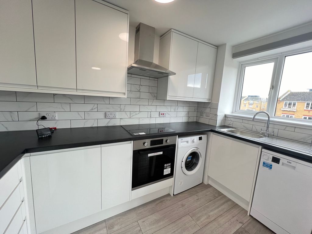 Property photo 3 of 9 Image