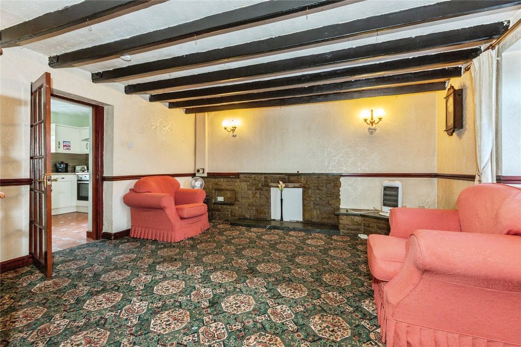 Property photo 2 of 23 Picture No. 01