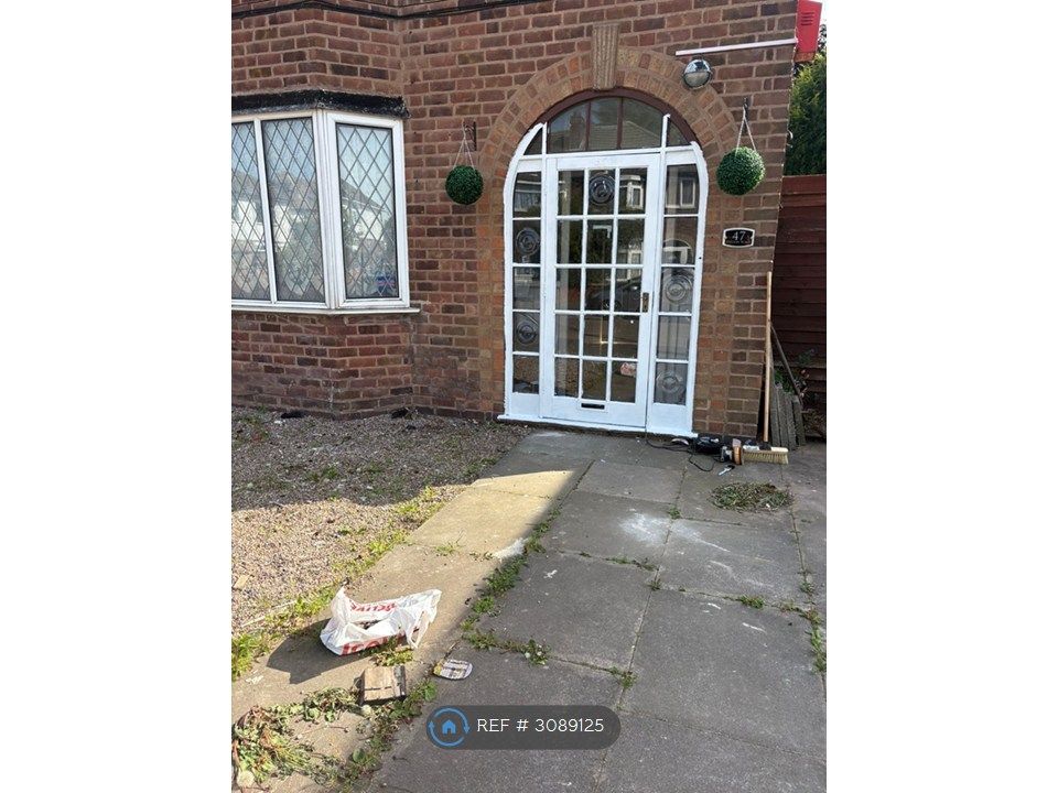 Property photo 1 of 4
