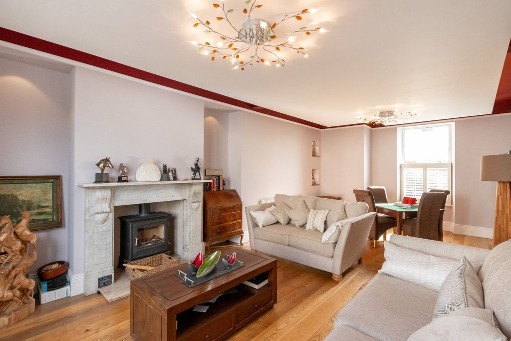 Additional image 6 of 4 bed semi-detached house for saleLes Gravees, St. Peter Port, Guernsey GY1