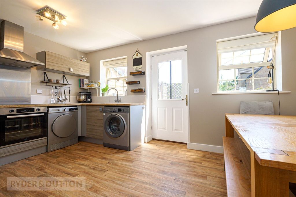 Property photo 3 of 24 Kitchen Diner
