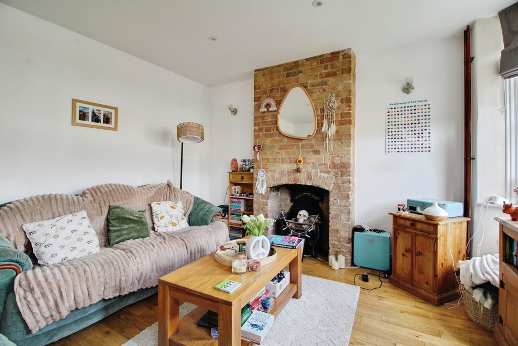 Property photo 2 of 10 Photo 10