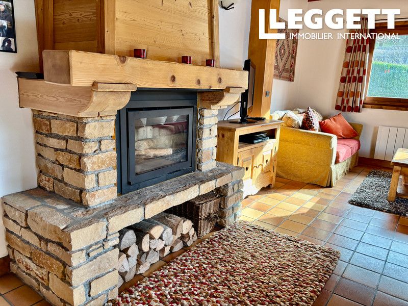 Property photo 3 of 10