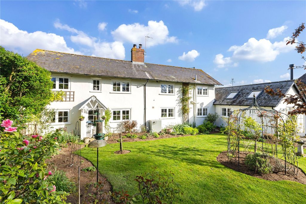 Property photo 1 of 15 Rear Aspect