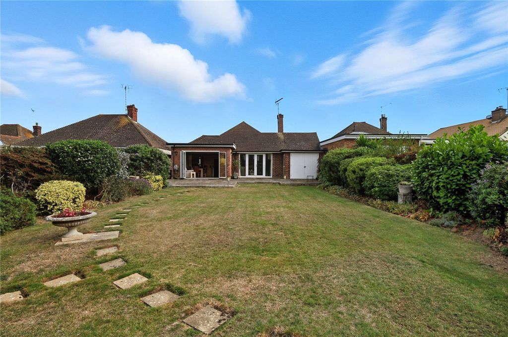 Property photo 3 of 17 Picture No. 10