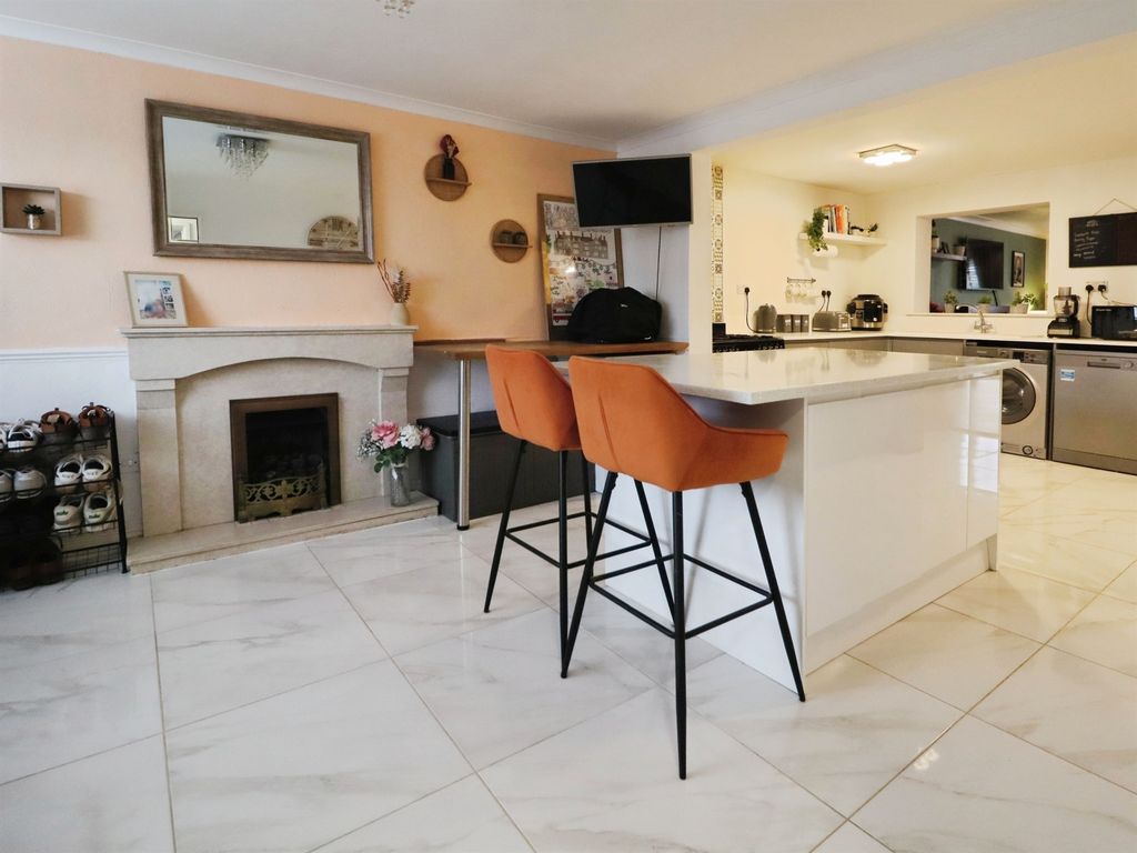 Additional image 5 of 4 bed link detached house for saleDeepfield Close, Cardiff CF5