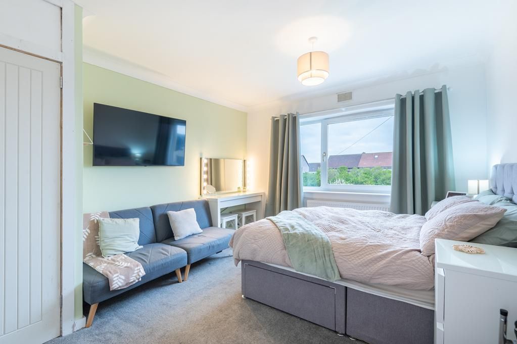 Additional image 17 of 4 bed terraced house for saleMyreside Avenue, Kennoway, Leven KY8