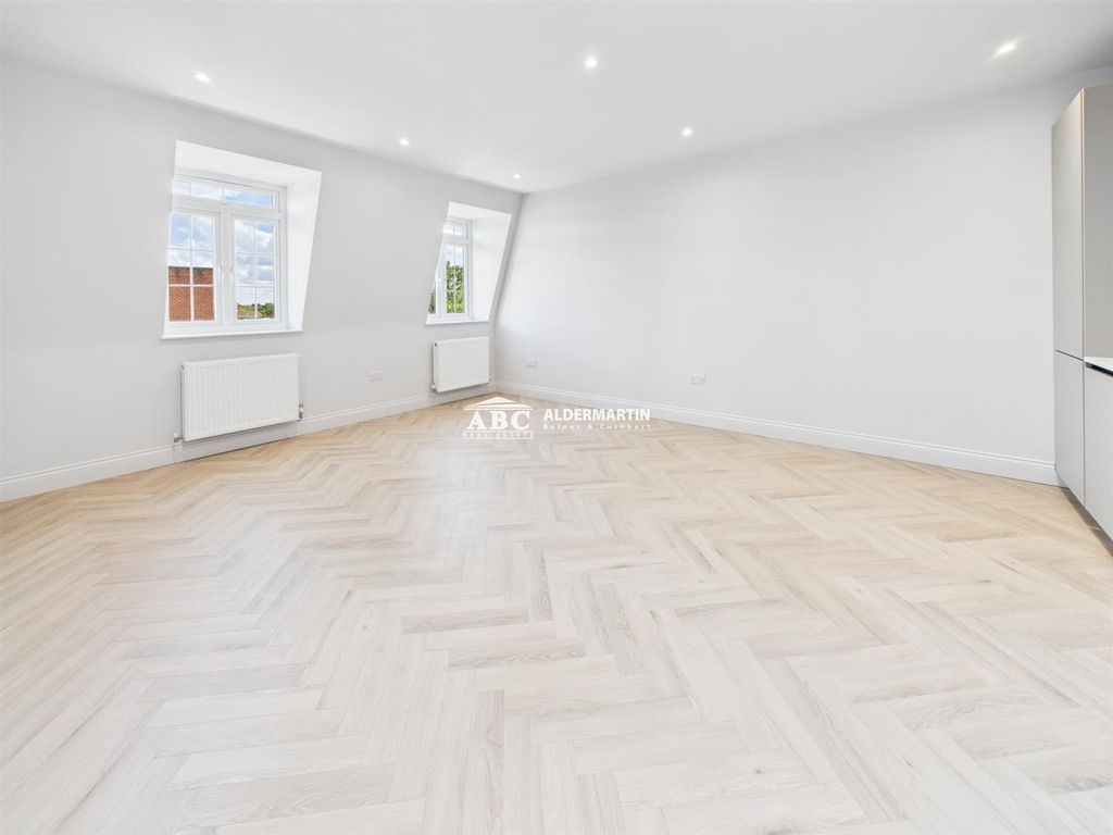 Property photo 1 of 7 Cam03827G0-Pr0084-Still005.Jpg