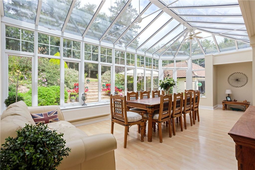 Property photo 2 of 28 Conservatory
