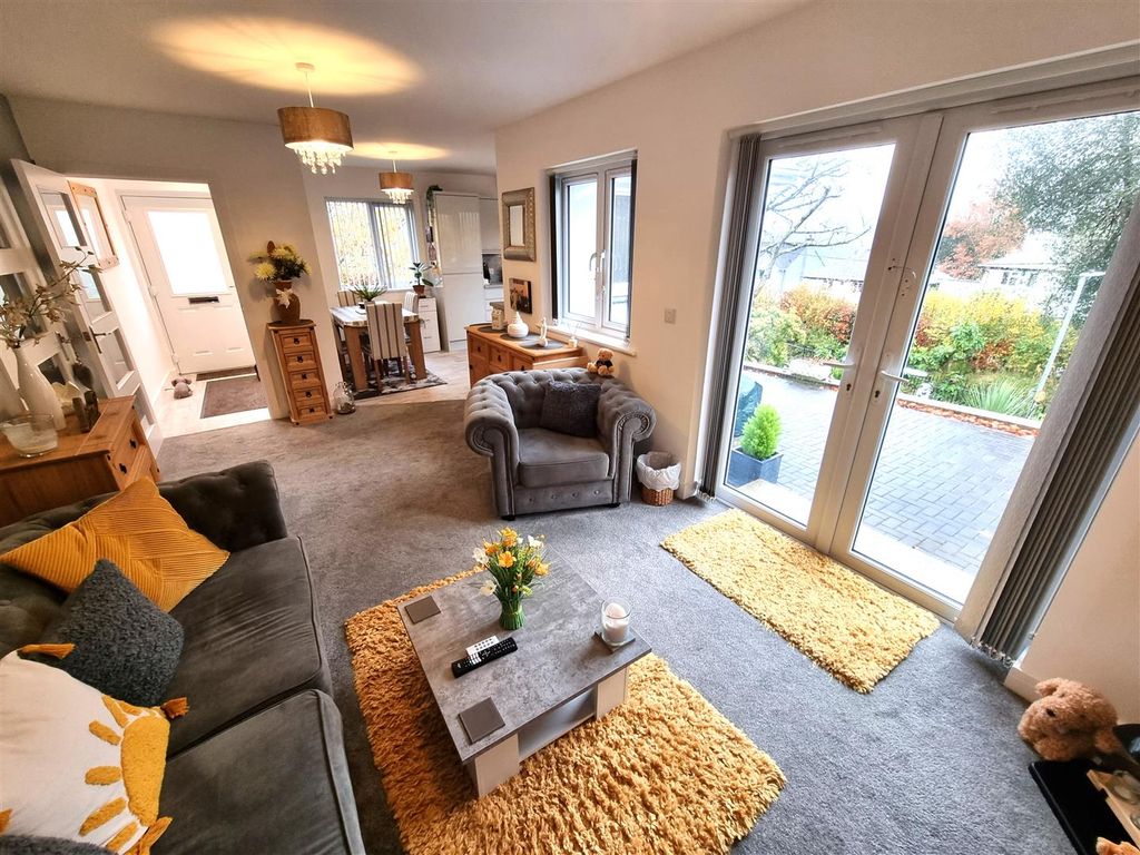 Property photo 2 of 23 Open Plan.Jpg