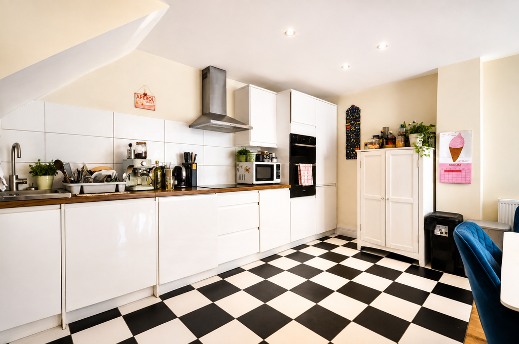 Property photo 3 of 7 03Ecfce4-A099-4Dd1-Aa70-22Eeebf00535