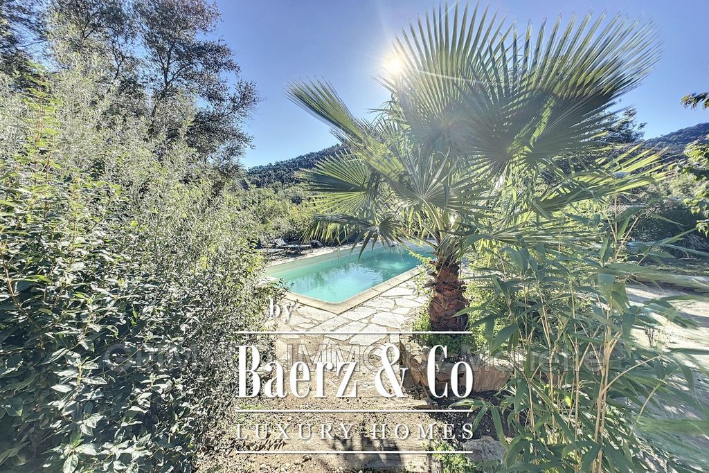 Property photo 3 of 23