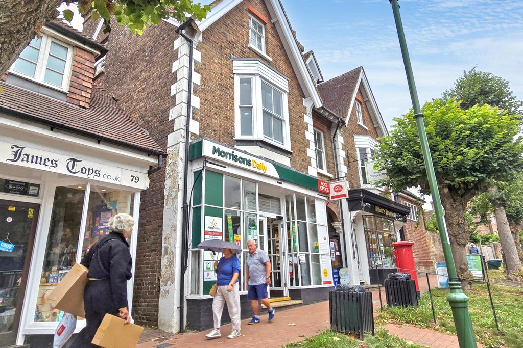 Property photo 2 of 3 81/81A High Street Lindfield Rh16 2Hn