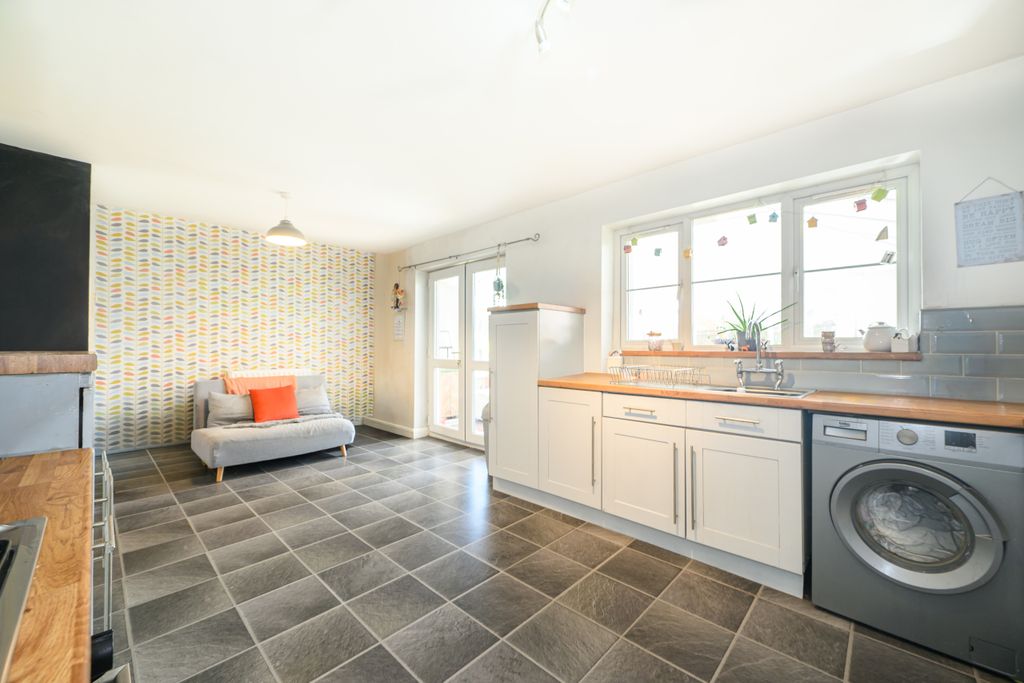 Property photo 3 of 18 _Dsc6459-2