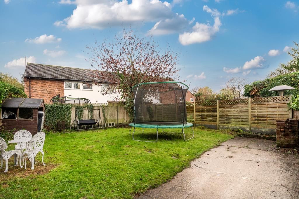 Property photo 3 of 19 Garden