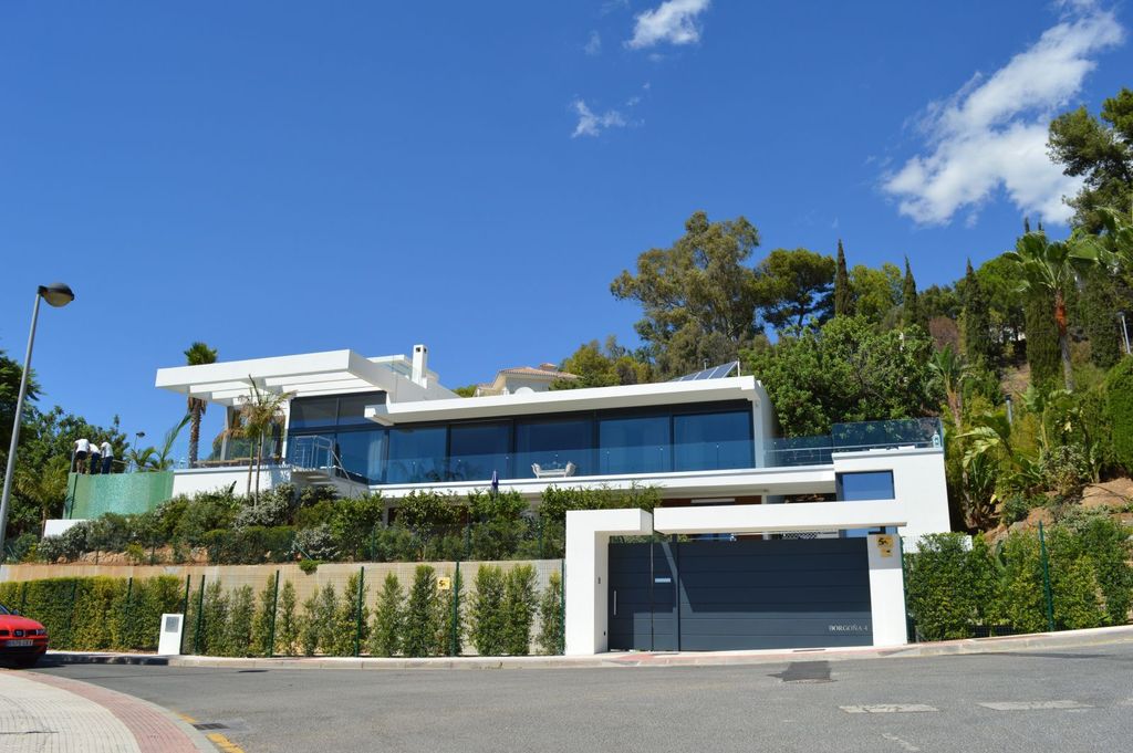 Property photo 1 of 10