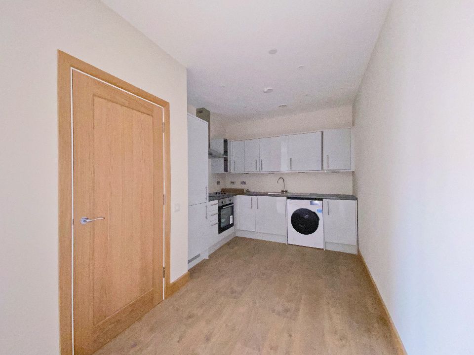 Property photo 3 of 7 3