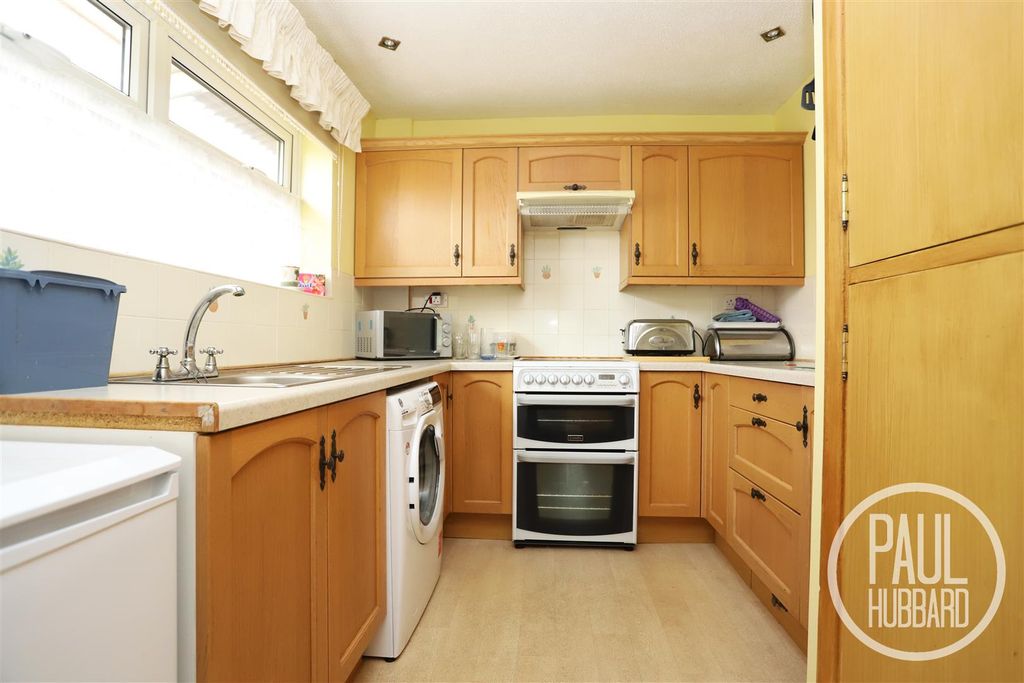 Property photo 3 of 12 Img_4074.Jpg