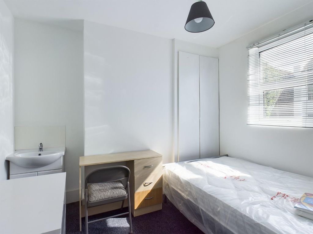 Additional image 8 of 6 bed terraced house for salePark Crescent Road, Brighton BN2