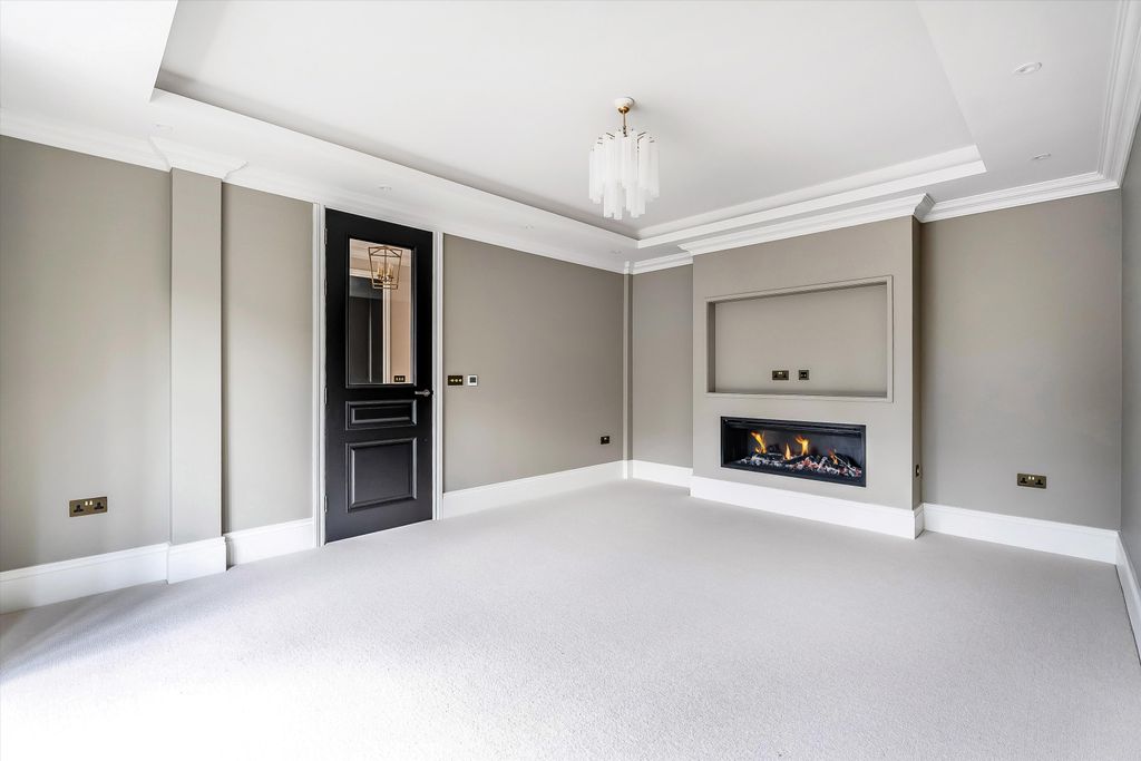 Additional image 18 of 5 bed detached house for saleSt. Omer Road, Guildford, Surrey GU1