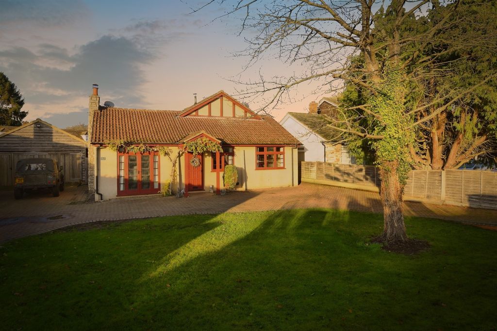 Property photo 1 of 25