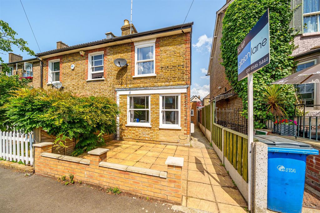 Property photo 1 of 15