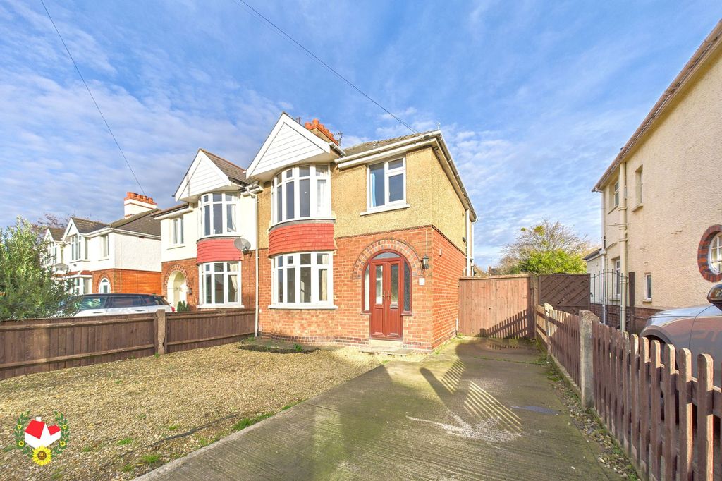 Property photo 1 of 14