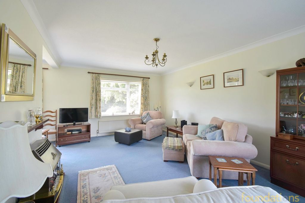 Property photo 3 of 23