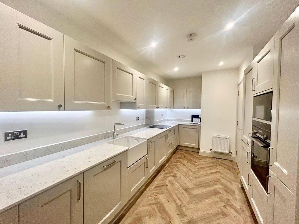 Property photo 2 of 11 Picture No. 04