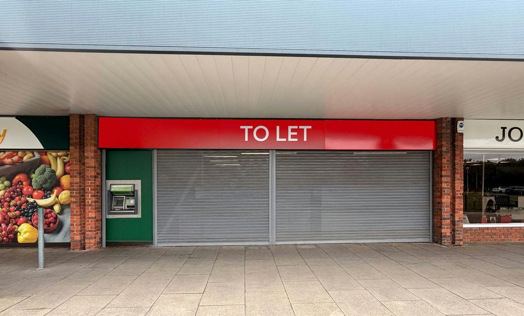 Property photo 1 of 3 01_Unit1B_Shopfront_To_Let_1684x1016.Jpg